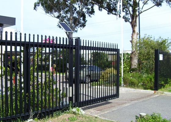 1.8m Tall Tubular Steel Gate , Fadeless 4 Rail Fencing