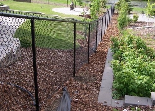 Powder Coated 3ft Stainless Steel Chain Link Fence Full Colour Strength 15m Rolls