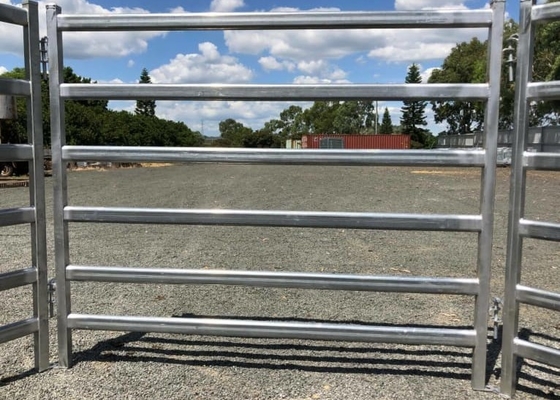 1.8x2.1m 6 Oval Rails Livestock Corral Cattle Yard Hot Dip Galvanized