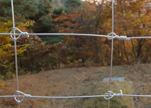 100m Width Animal Wire Fencing , 1.8mm Diameter Wire Cattle Panels