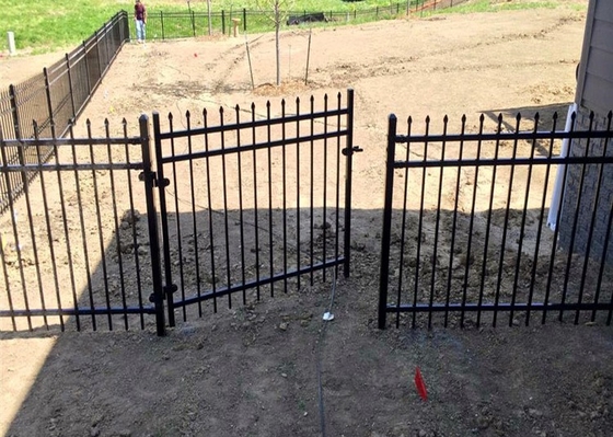 1.8m Tall Tubular Steel Gate , Fadeless 4 Rail Fencing