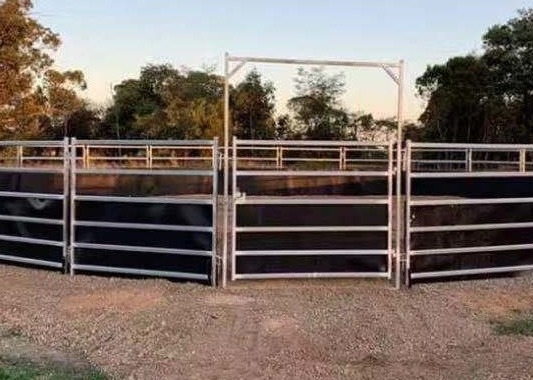 Corral 6 Bar Oval Tube Horse Fence Panels Hot Dip Galvanized 1.8x2.1m