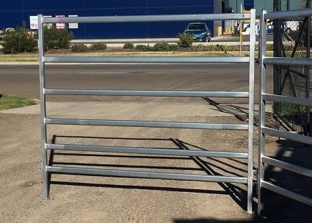 Corral 6 Bar Oval Tube Horse Fence Panels Hot Dip Galvanized 1.8x2.1m