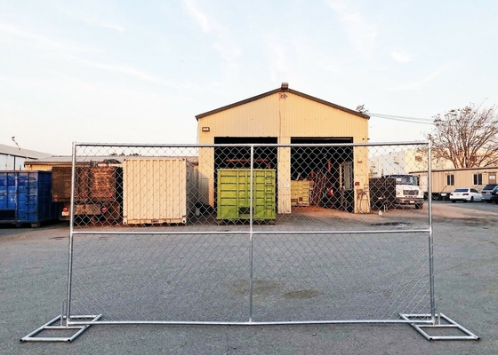 ODM Iron 1.8x3.6m Portable Chain Link Fence Panels For Playground