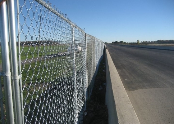 ODM Iron 1.8x3.6m Portable Chain Link Fence Panels For Playground