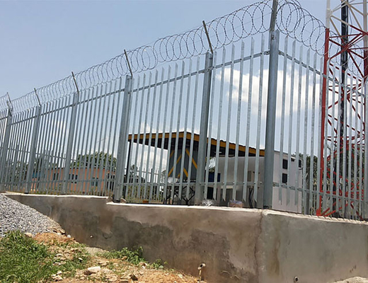 9ft Wide Fence Panel , W Pale Black Palisade Fencing