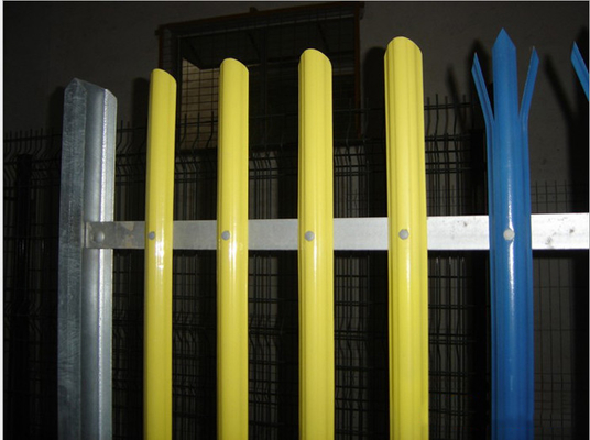 Green H2100mm Security Palisade Fencing With Triple Pointed Top